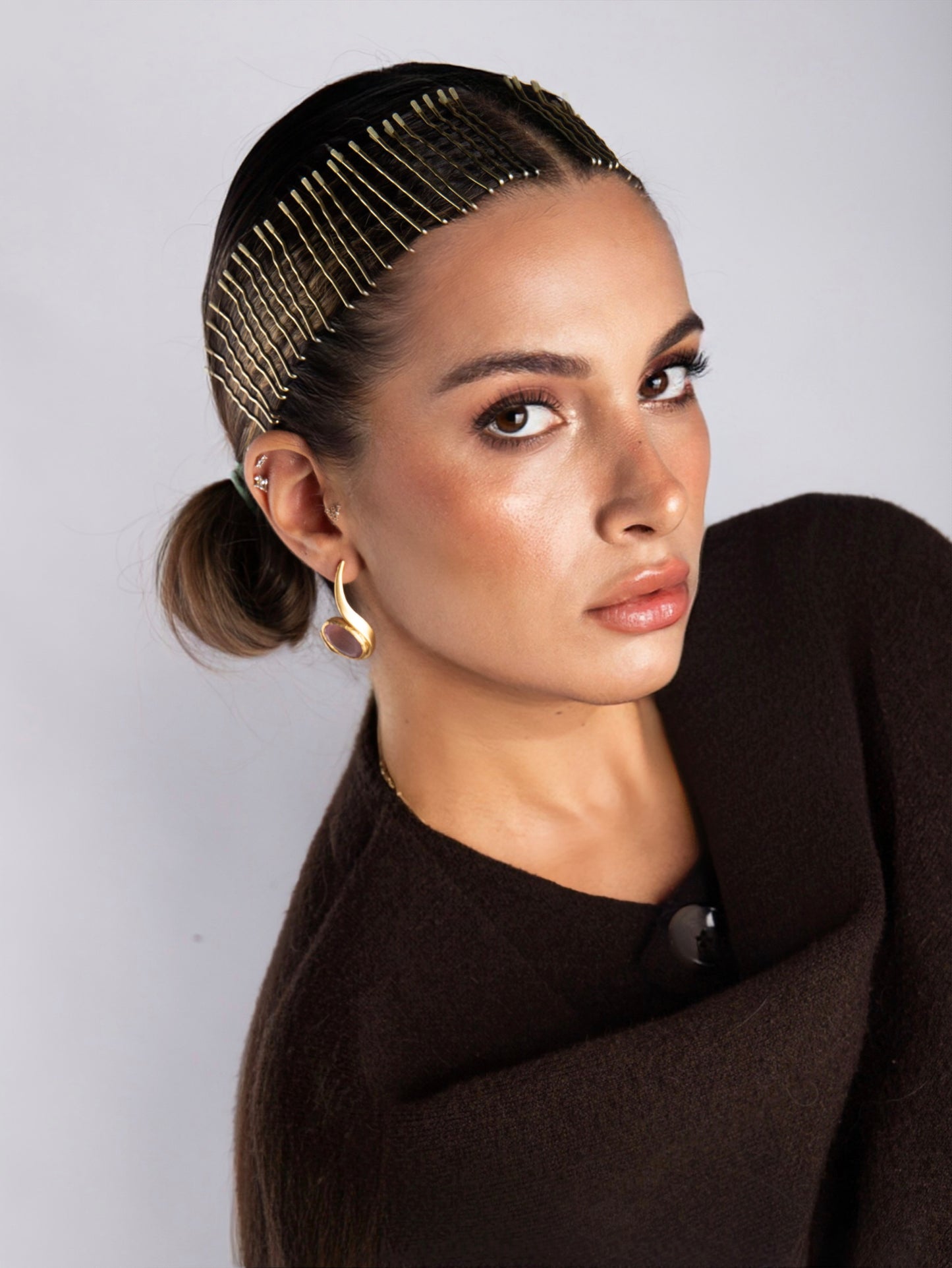 GÜL KUVARS DAMLA KÜPELER