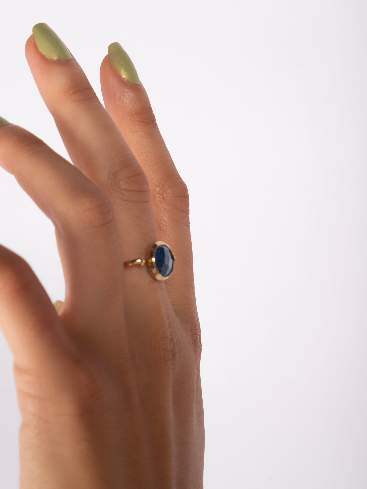 CELESTE LAPIS RING