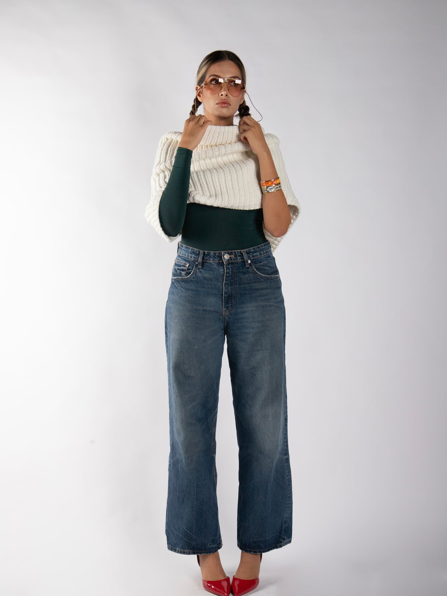 SCULPTURAL DRAPE KNIT CAPELET