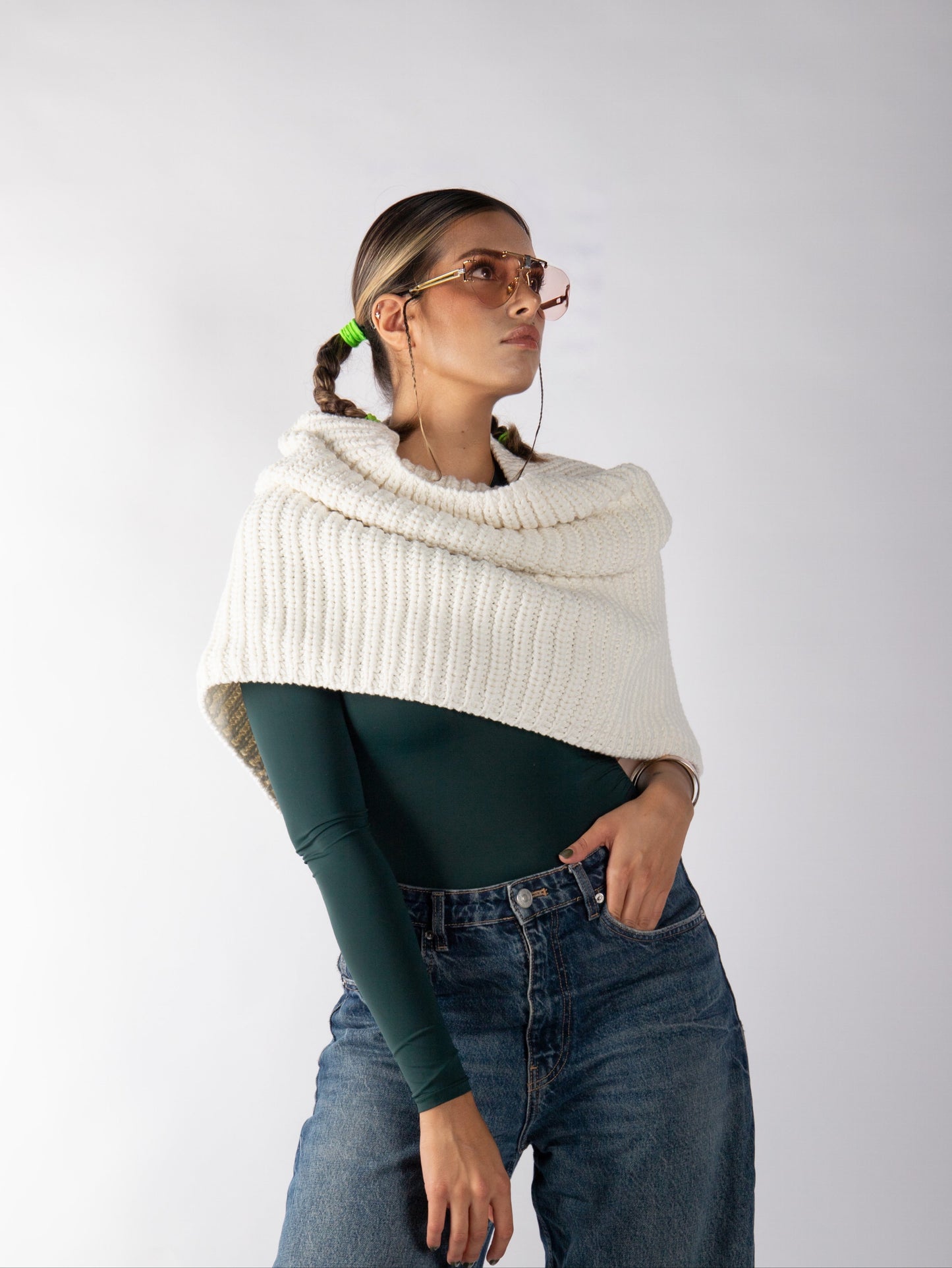 SCULPTURAL DRAPE KNIT CAPELET