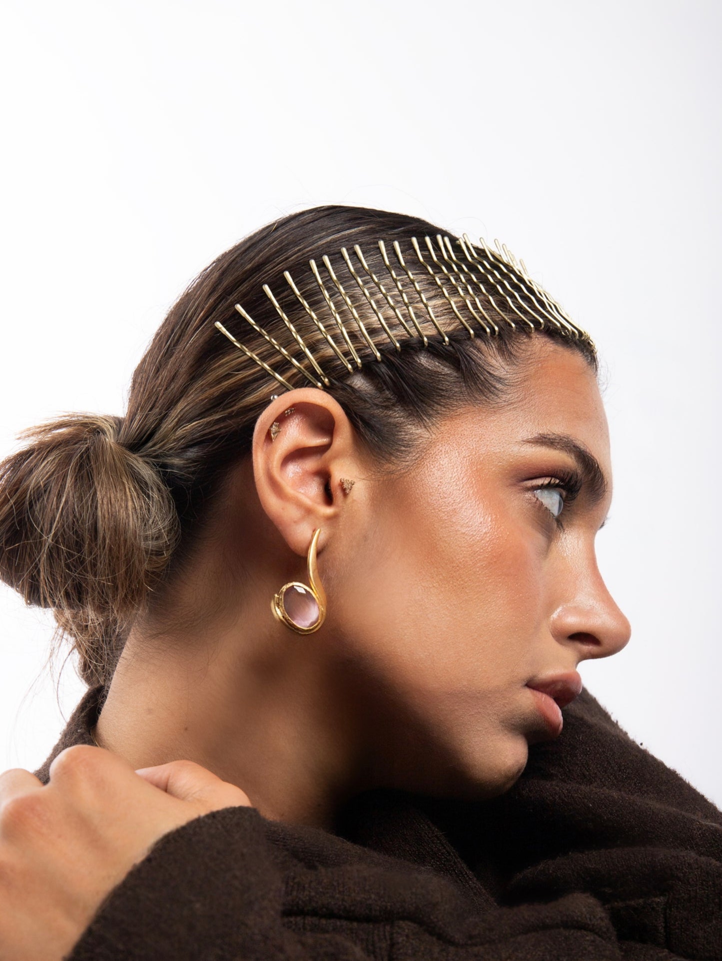 GÜL KUVARS DAMLA KÜPELER