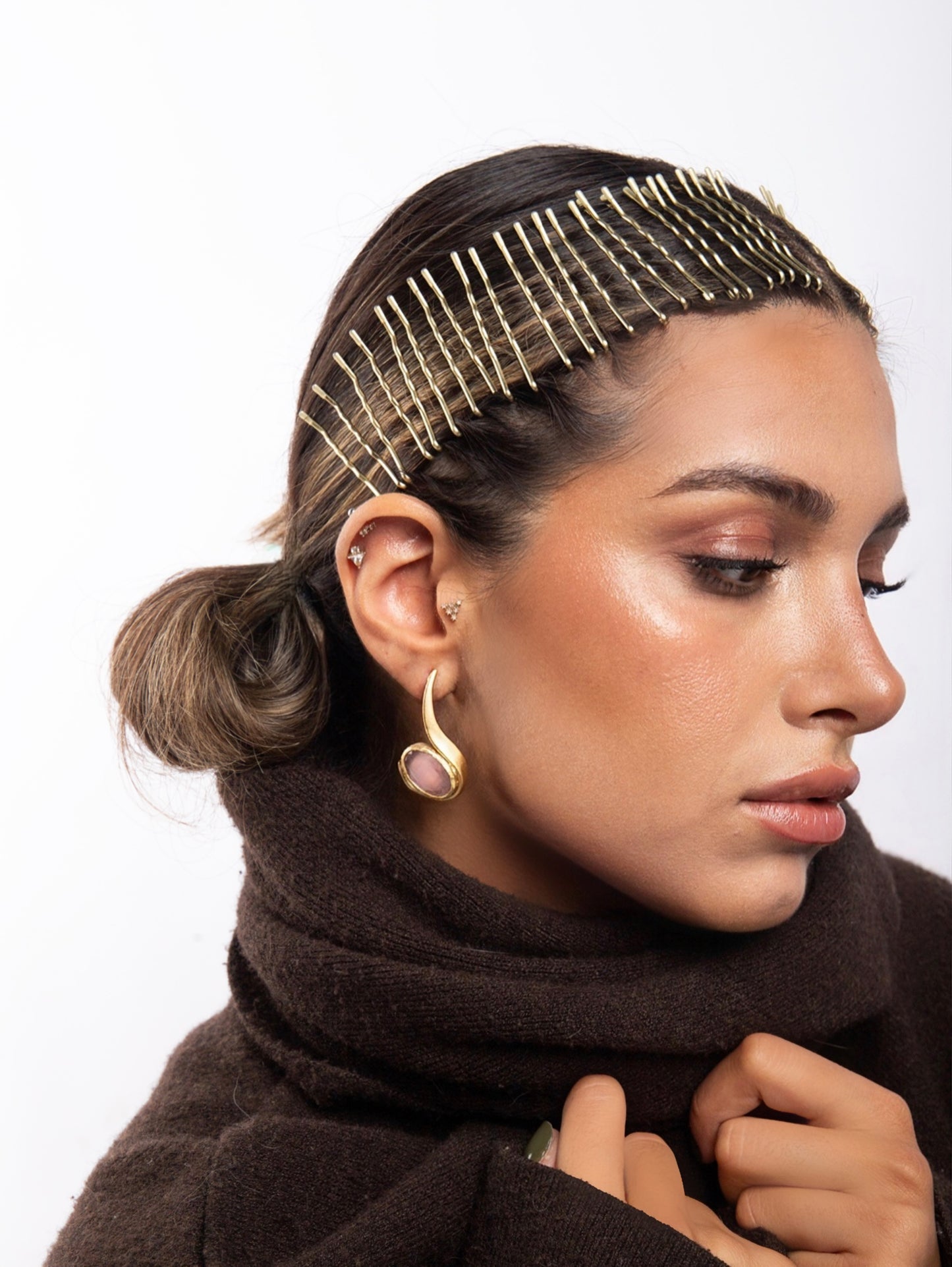 GÜL KUVARS DAMLA KÜPELER