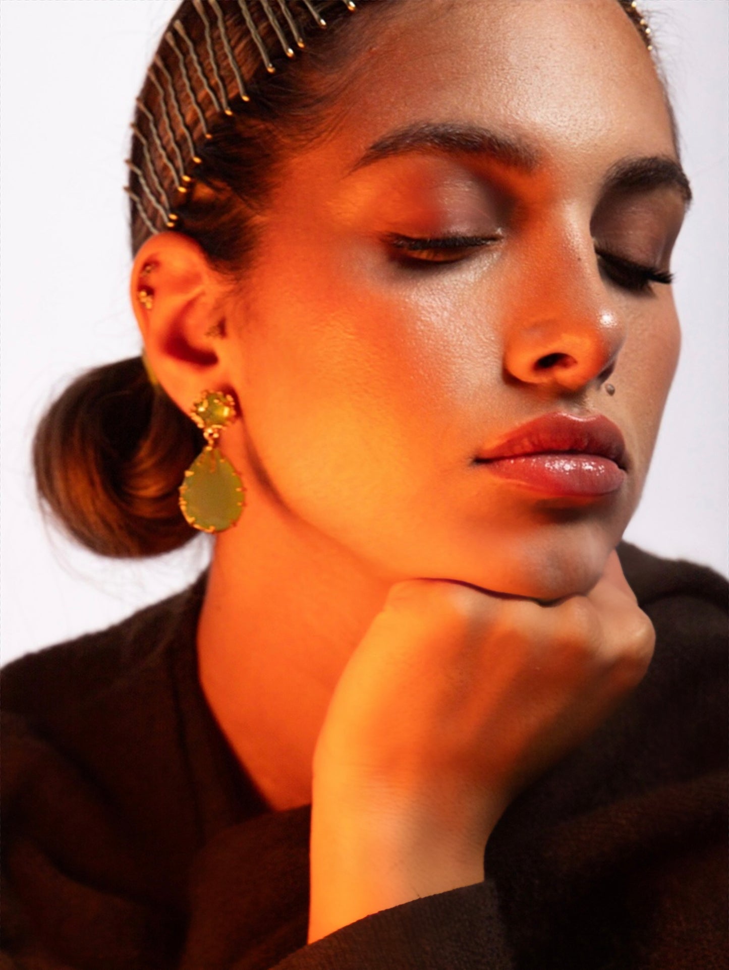 YEŞİL ONİKS DAMLA KÜPE