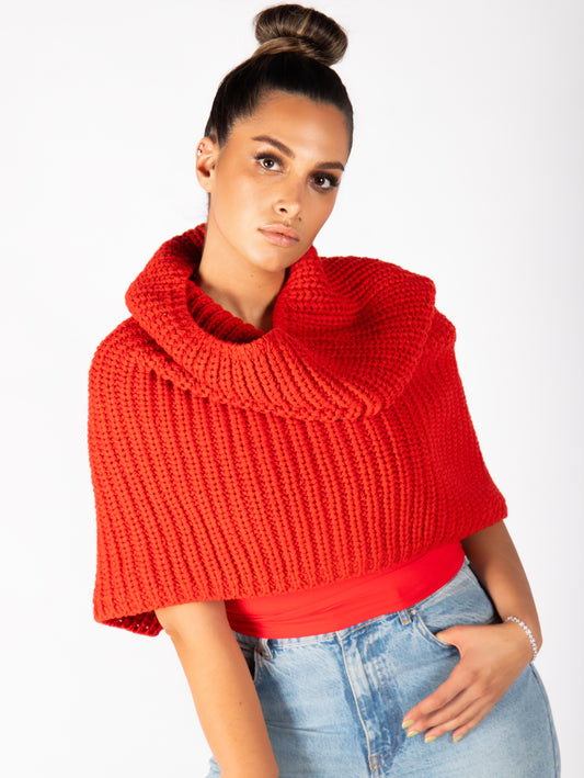 SCULPTURAL DRAPE KNIT CAPELET